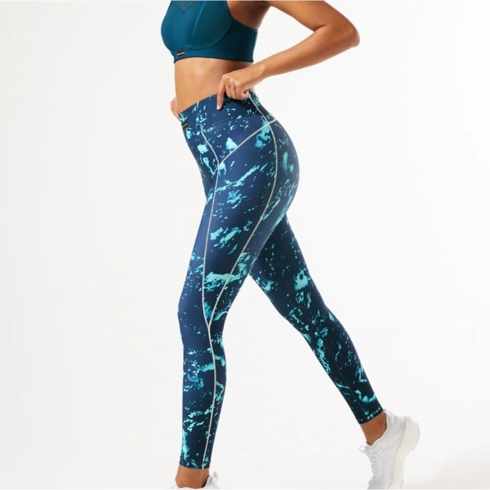 Savage x Fenty Sport Women's Blue Patterned Leggings Small 4-6 Space Dye